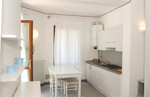 Residence Alba Colombare Di Sirmione Luaran gambar